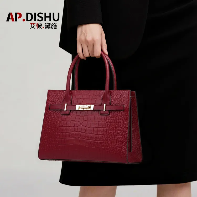 艾彼黛施头层牛皮红色大气女士妈妈喜婆婆婚宴包手提大容量