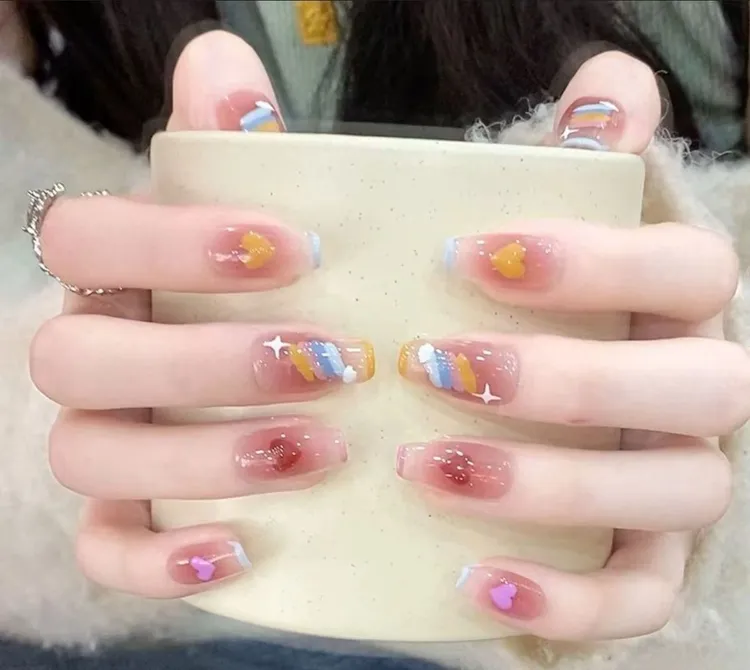 【彩虹甜心】夏日ins风甜美少女爱心美甲成品手工定制穿戴甲可拆卸