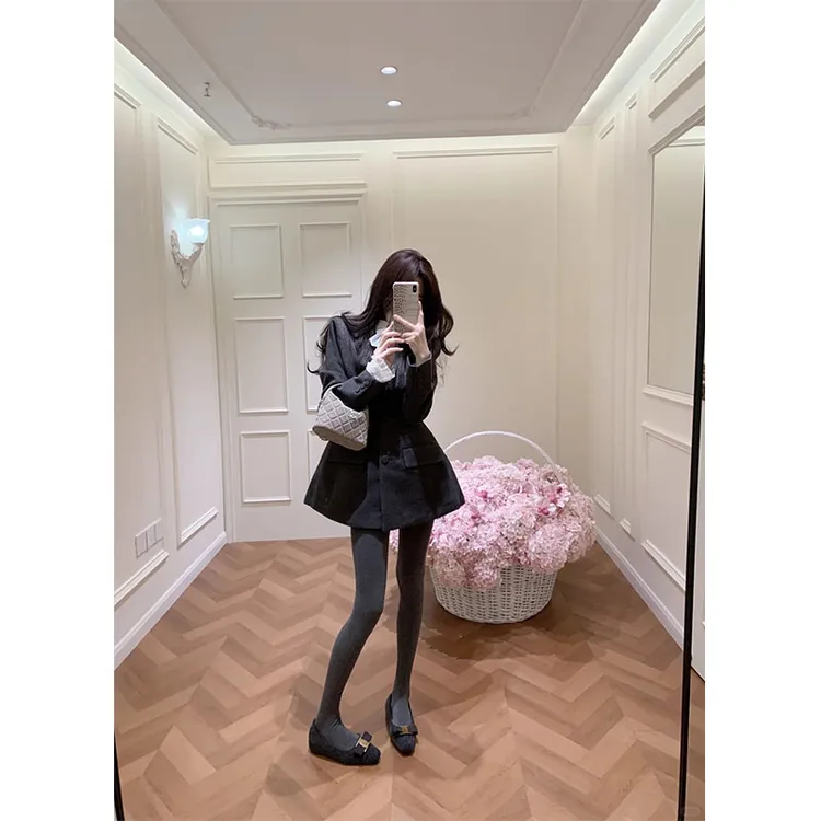 2025秋冬季韩系设计感修身显瘦百搭气质时尚御姐风宽松外套上衣女