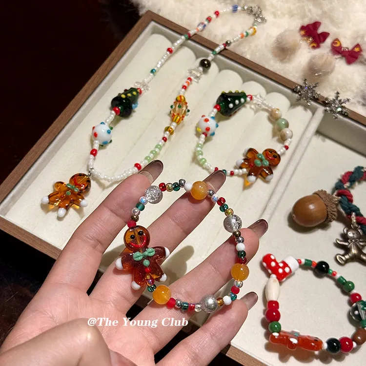 非金属亚克力手链 新款圣诞卡通姜饼人串珠手环甜酷风节日手饰