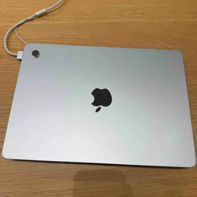 95新 Apple/苹果 MacBook Pro学生办公学习便携超薄笔记本电脑air