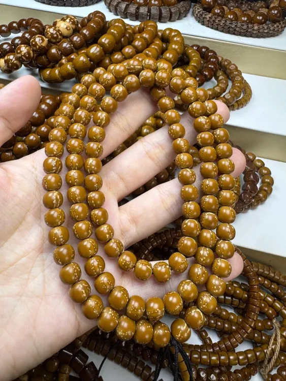 精品紫金鼠8*7满天星老型脖挂108颗