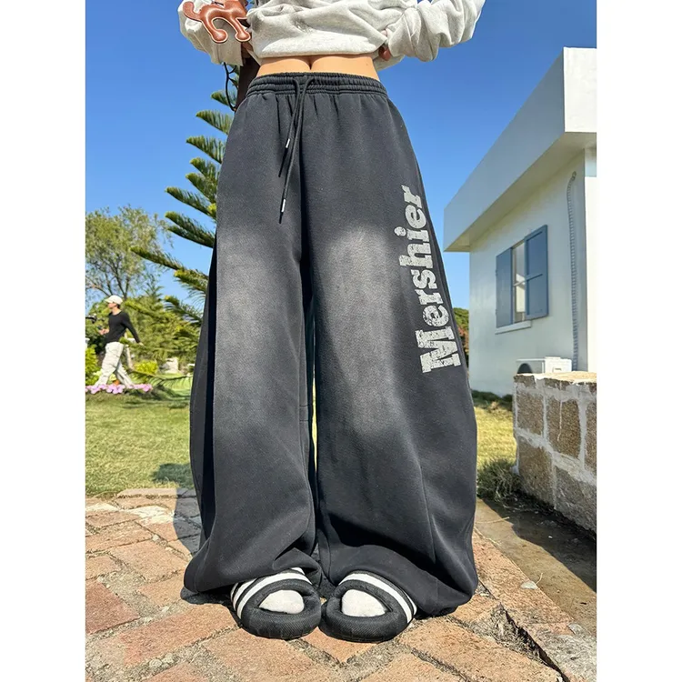 美式街舞字母黑色渐变休闲弯刀卫裤女2025新款高街跳舞穿搭阔腿裤