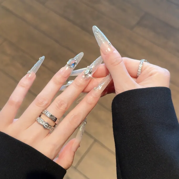 (失控伦敦)爆闪大钻东洲水晶钻2025新款纯手工戴式可拆卸美甲