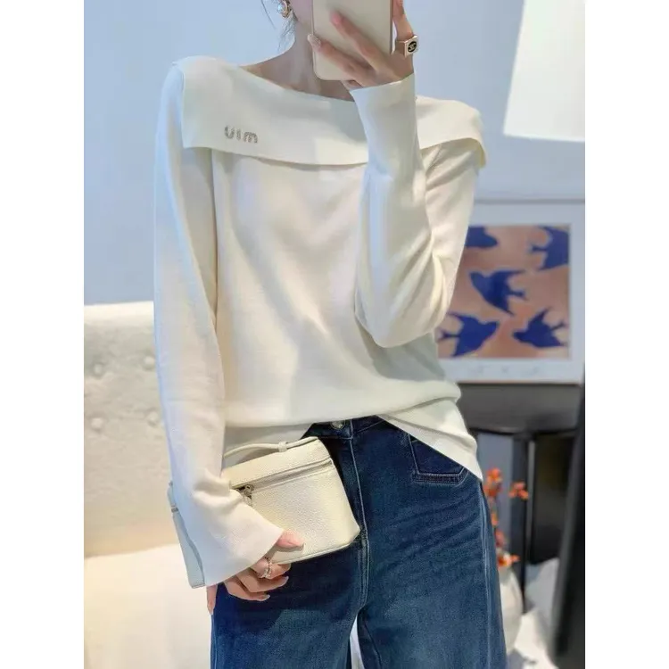 哺乳衣服毛衣针织衫外穿2025秋季别致高级感一字肩长袖女喂奶上衣