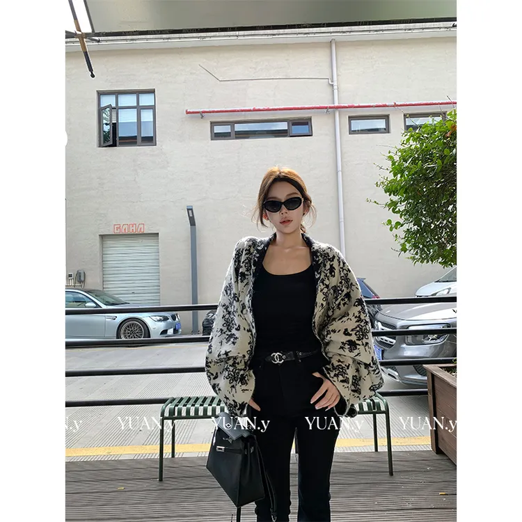 媛媛【耶鲁旧刊】轻奢风气质高级感披肩斗篷外套女披风大衣潮#W0952