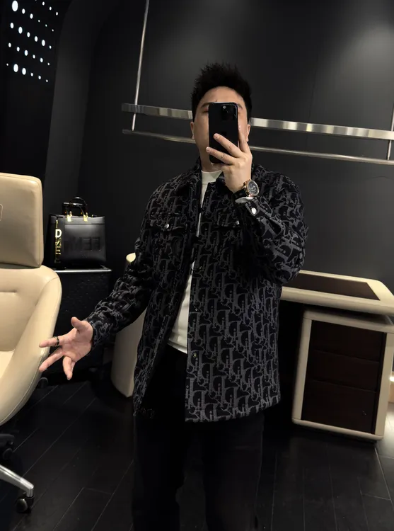 【马哥严选】2025新款高端帅气微阔外套男士美式植绒印花夹克翻领