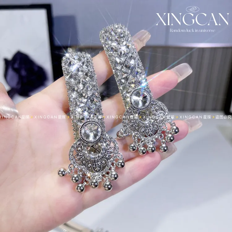 流苏银白色发夹发饰精致百搭富家千金风时髦小姨风欧若假日风