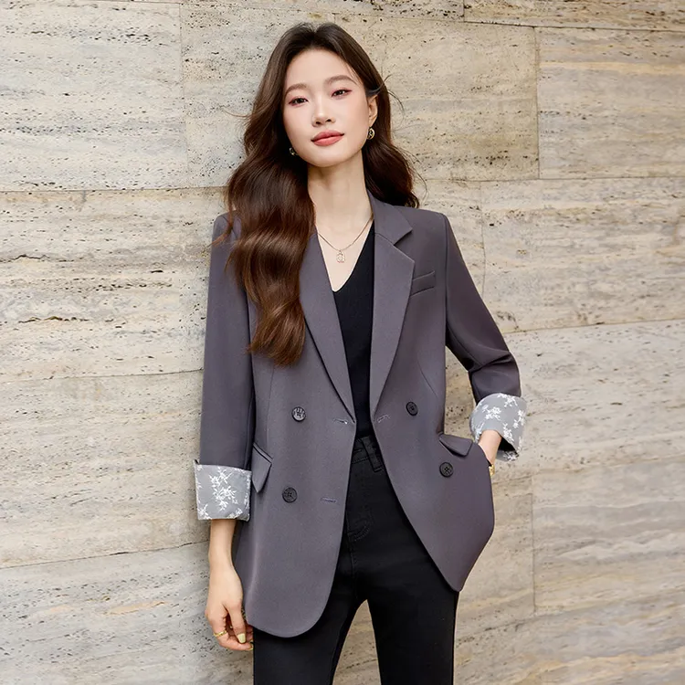 灰色休闲西装外套女春秋2025早秋新款高级感气质韩版炸街西服上衣