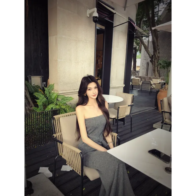 【初冬柏林】秋冬气质修身性感无袖收腰显瘦连衣长裙女