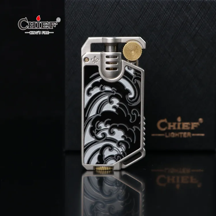 CHIEF/首领713机械弯刀古董机械经典开盖点火复古的煤油打火机