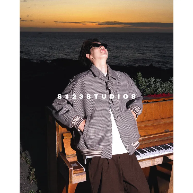 S123 2025早秋新品 可拆卸领结千鸟格条纹拼接复古夹克上衣外套男