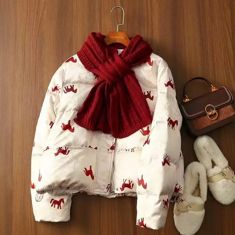 新中式马到成功羽绒服（送围巾）5568