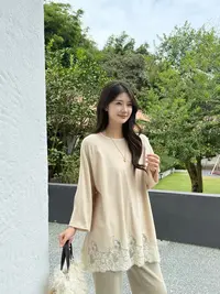 温柔瑶-Ersan冬季新款#下摆蕾丝拼接大版T恤#2712