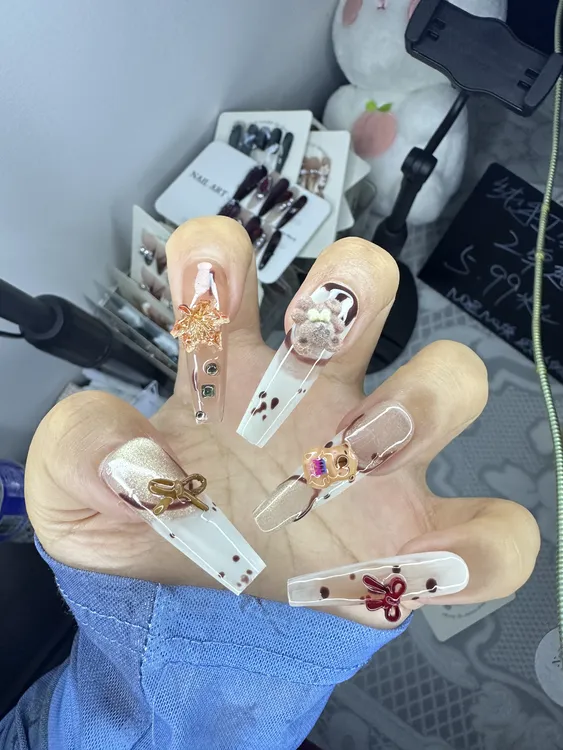 可爱小熊蝴蝶结波点卡通风法式穿戴甲显白学生穿戴甲