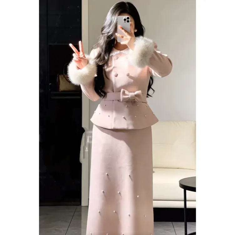 法式千金风粉色毛领呢子外套半身裙套装秋冬高级感拼接名媛气质