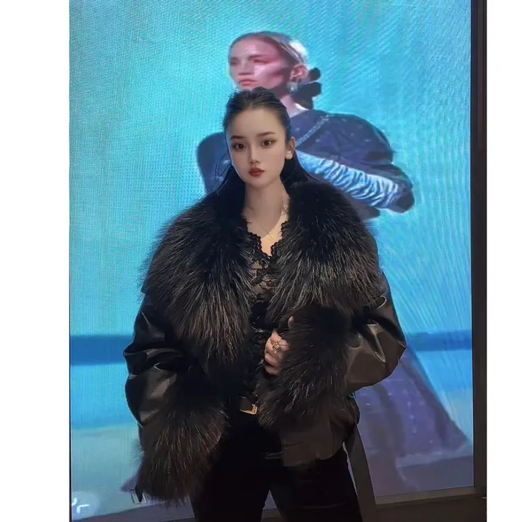 8354女装轻奢新款外套（貉子毛领）SXZY-2505