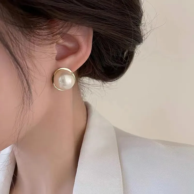 铜合金仿珍珠耳饰 新中式耳饰品时尚法式精致温柔素款港风经典