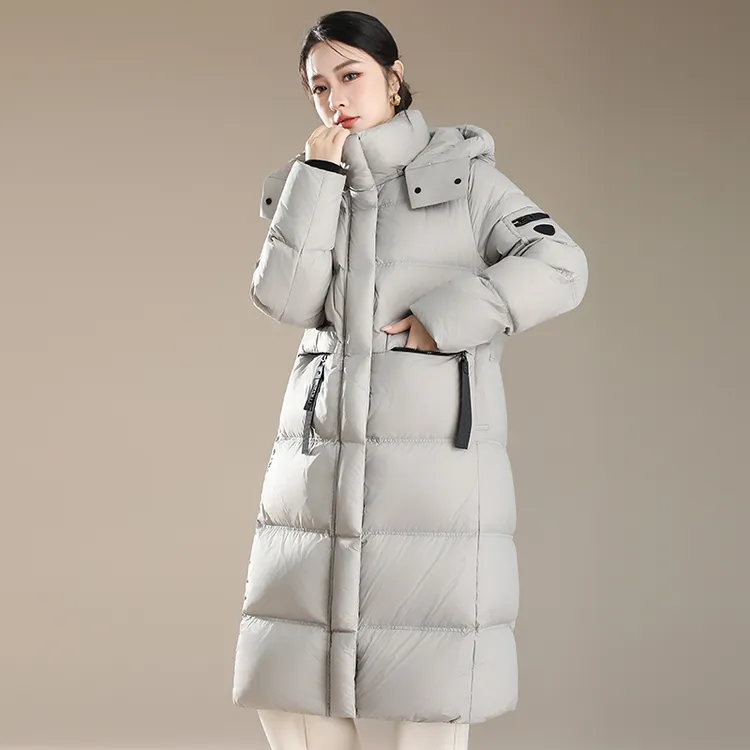 2025新款冬季时尚气质羽绒服女休闲显瘦宽松保暖加厚连帽外套
