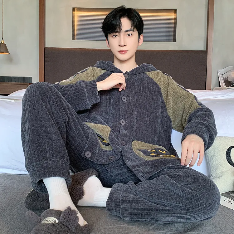 2025男士秋冬季珊瑚绒睡衣加厚加绒卡通青少年休闲款家居服套装男