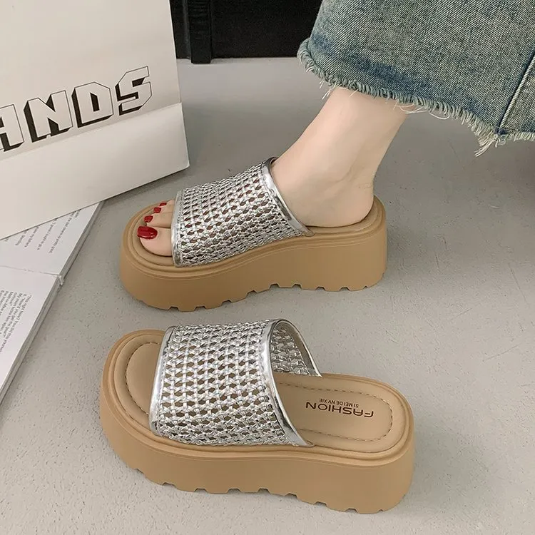 波西米亚风拖鞋女夏外穿绝美超火2025新款凉鞋外出配裙子厚底凉拖