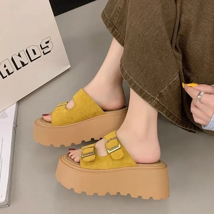 7cm厚底勃肯拖鞋女夏外穿2025新款小个子增高防滑沙滩一字凉拖鞋