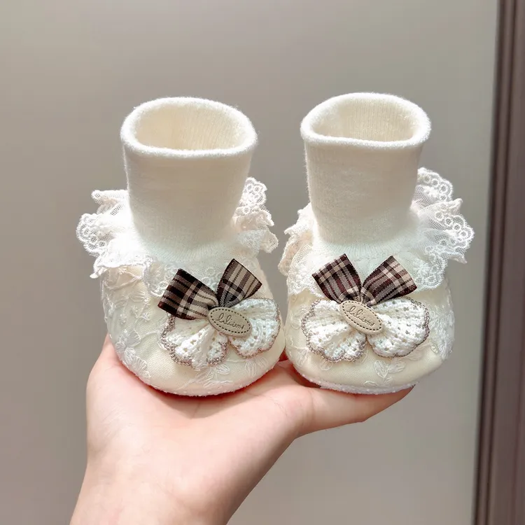 婴儿脚套春秋季夹棉保暖初生宝宝软底鞋婴幼儿冬季防掉脚鞋子袜套