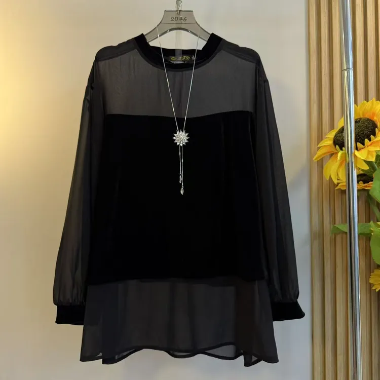 加大码女装长袖拼接网纱小衫胖妹妹法式设计感秋冬款黑色百搭上衣