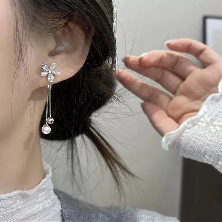 铜合金耳饰 法式两戴花朵珍珠流苏耳钉女简约时尚气质百搭耳环小