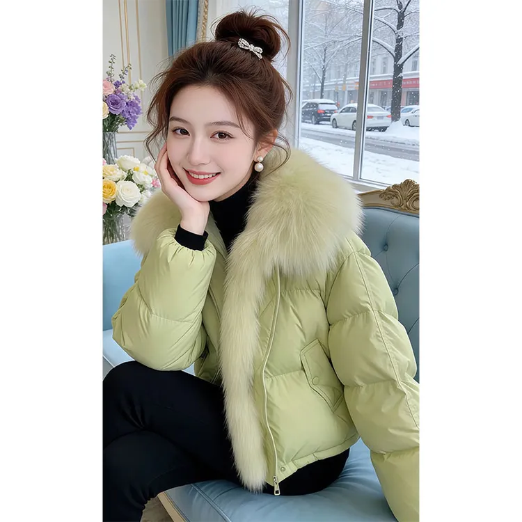 香朵儿【雪漫冬日】2025冬季新款洋气毛领设计棉服外套女士保暖棉衣