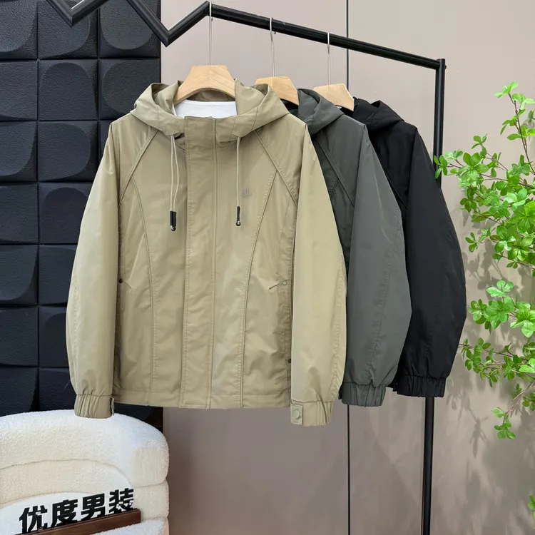 防风时尚男秋季拼接潮流立领免烫夹克春秋连帽百搭外套821