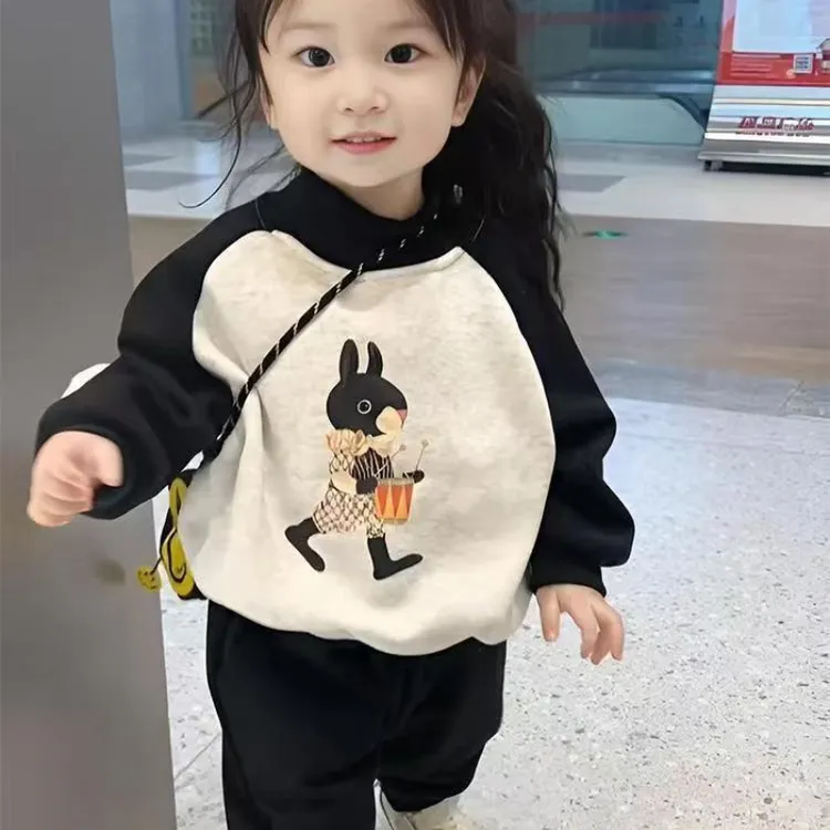 儿童春秋新款卡通套装男女宝宝卫衣卫裤幼儿外出女童秋装炸街超萌