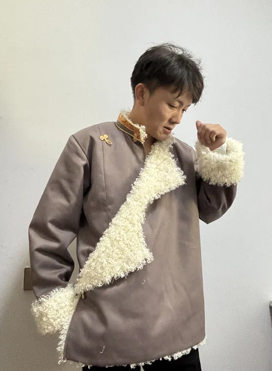 男女同款冬季西藏民族藏装上衣加厚藏服保暖外套