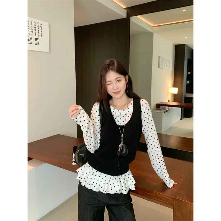 高级感波点t恤叠穿无袖针织马甲女2025早季新款修身显瘦百搭上衣