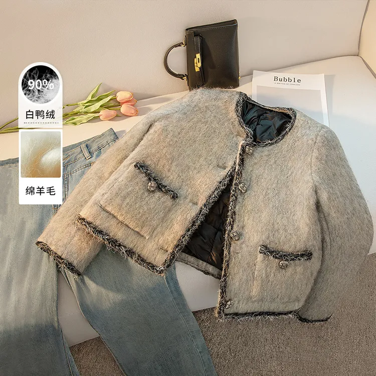 丝柏舍2025秋装新款女装长袖短款显瘦小香风羽绒外套S43R5003Y