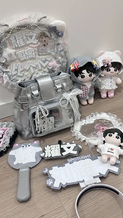 原创设计简约日常通勤痛包单肩斜挎双肩多功能10cm娃包