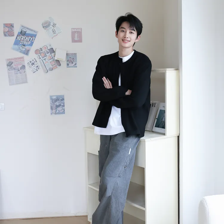 VANNYBUNNY圆领开衫卫衣男士秋季新款宽松外套潮流简约夹克