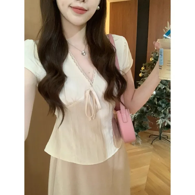 蕾丝边V领系带短袖衬衫女2025夏季新款韩系甜美修身短款别致上衣