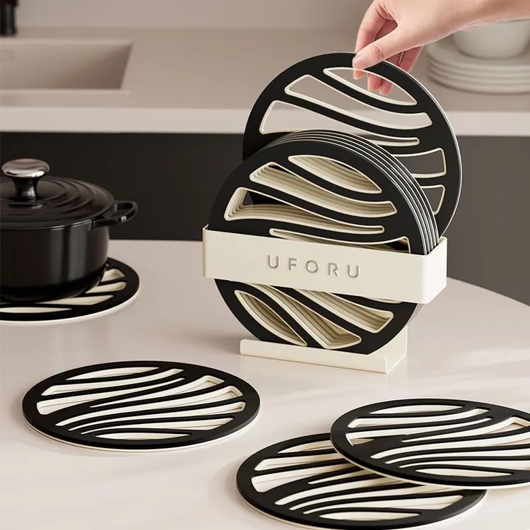 隔热垫收纳架耐高温餐桌垫ins高颜值西餐垫防烫菜盘垫圆形D890
