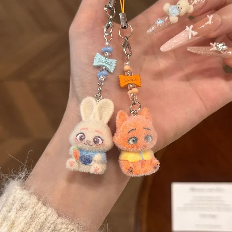 疯狂动物城尼克朱迪糖果挂件植绒包包少女钥匙扣情侣闺蜜挂饰礼物