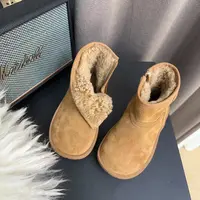 23117儿童雪地靴中筒加绒保暖雪地靴真皮童鞋防滑靴子软底2935