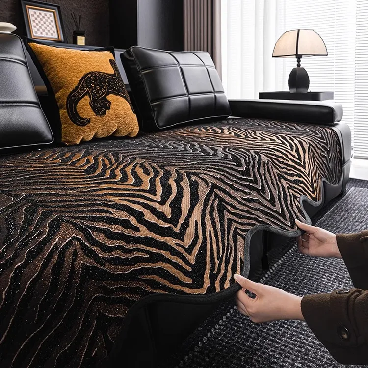 麦颜劳伦斯异形高级感皮沙发垫2026新款四季通用沙发坐垫美式轻奢商品图