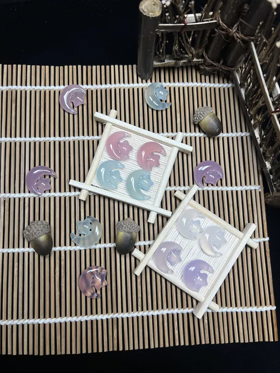 天然玉髓星月相依吊坠高冰玛瑙男女星月同辉国风情侣新款