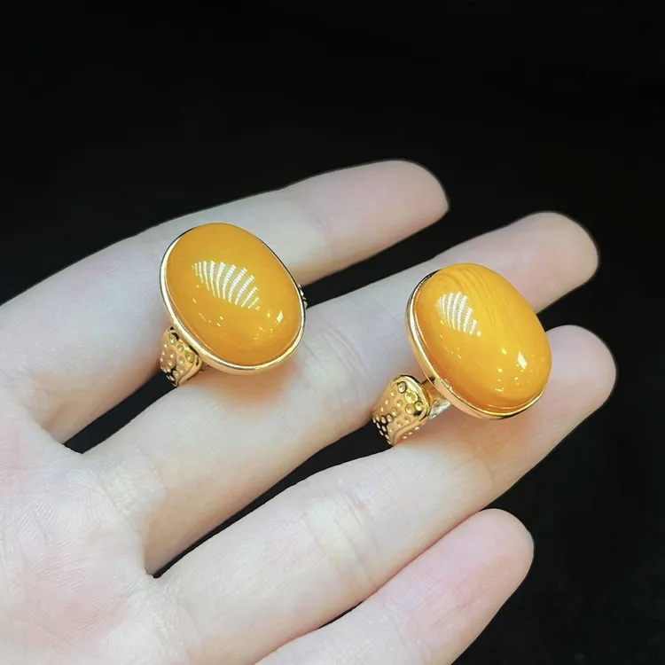 【云上叙】S925银蜜蜡戒指-多样性发一件-18x13mm-V44398-M（甄选）