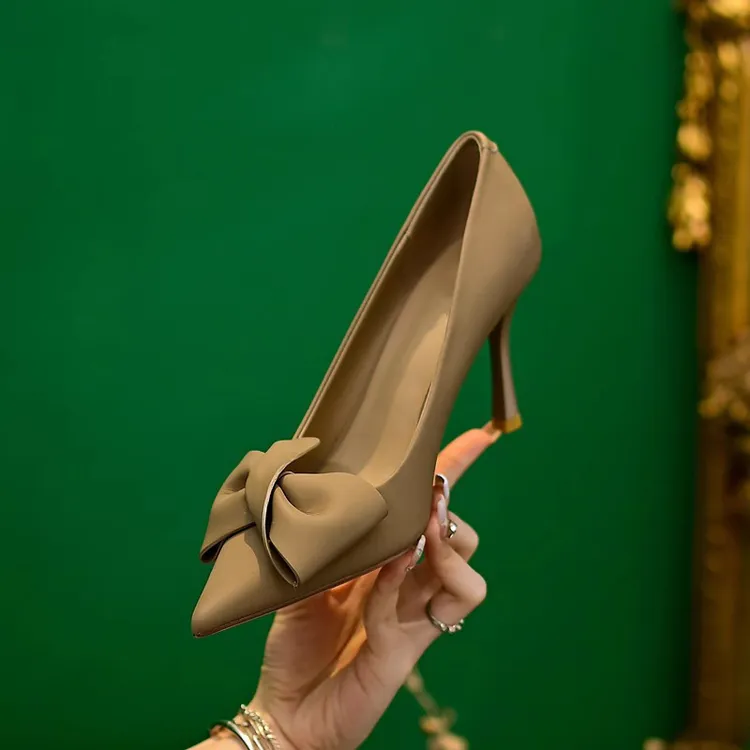 细跟宴会鞋女蝴蝶结尖头设计感浅口单鞋2025年春秋新款时尚高跟鞋