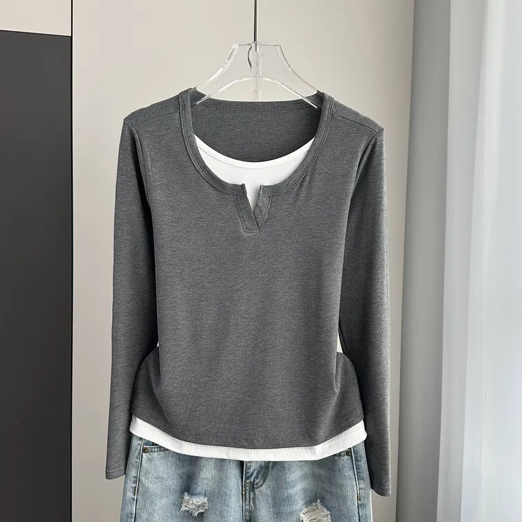 黑色假两件长袖T恤女春秋季薄款拼接宽松显瘦大码遮肉打底衫上衣