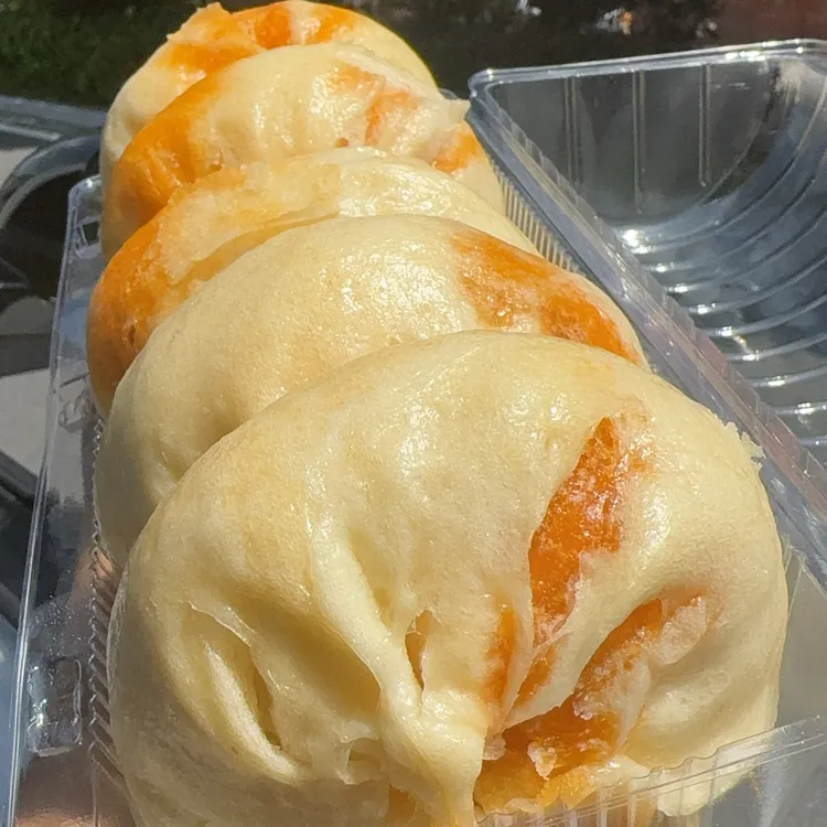 云南镇雄手工破酥包传统美食（发顺丰）