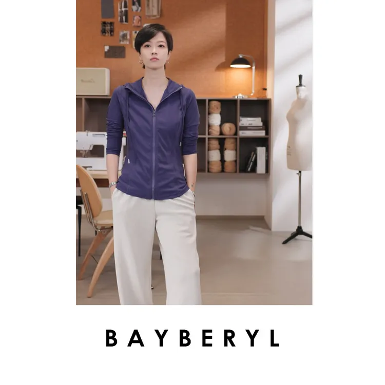 BAYBERYL老贝露风修身瑜伽弹显瘦休闲立裁连帽外套9MF5G1624-7/17