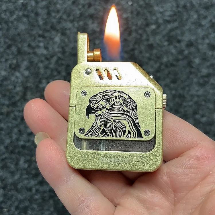 自动弹射煤油打火机 一键点火透明油仓打火机 可视煤油打火机包邮