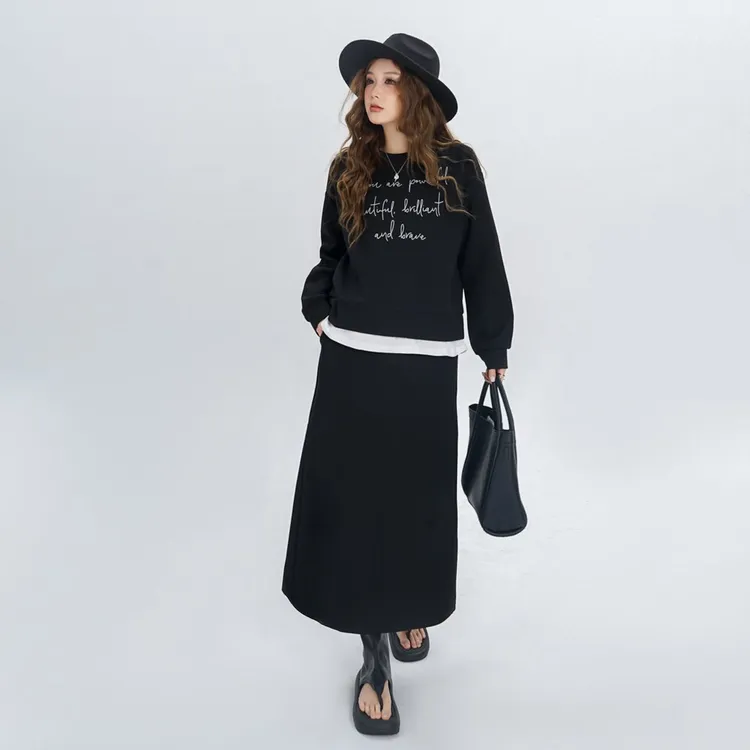 ZRTU执图2025款长袖时尚减龄休闲百搭气质圆领潮流印花套装ZR1529